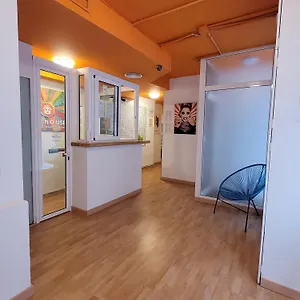 Arc House Gracia Hostal