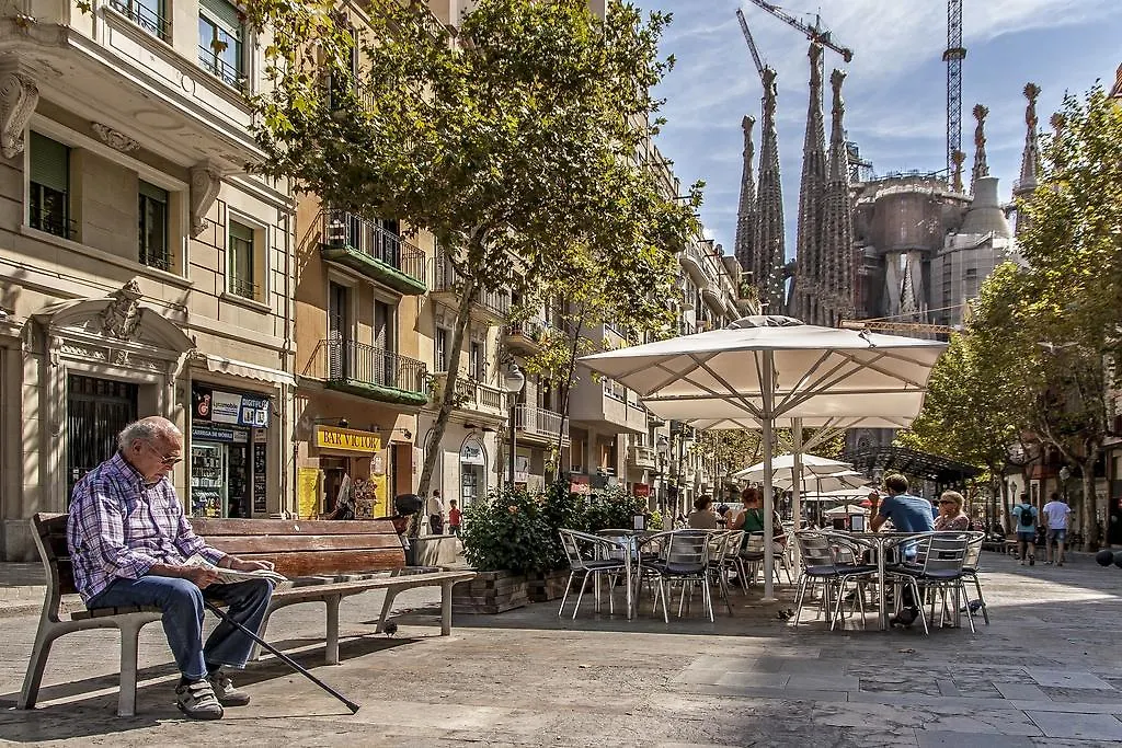 *** Lägenhetshotell Habitat Apartments Cool Jazz Barcelona Spanien