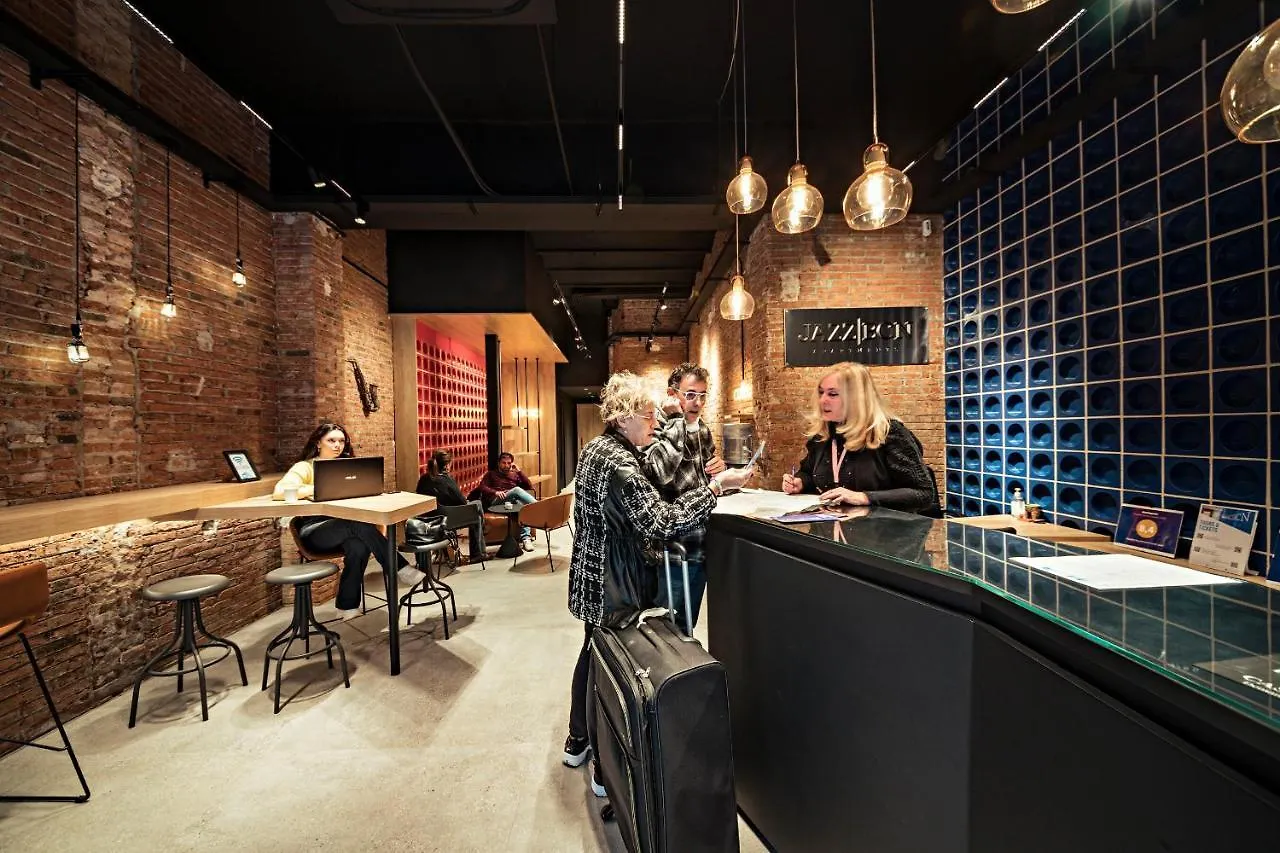 *** Aparthotel Habitat Apartments Cool Jazz Barcelona Spain